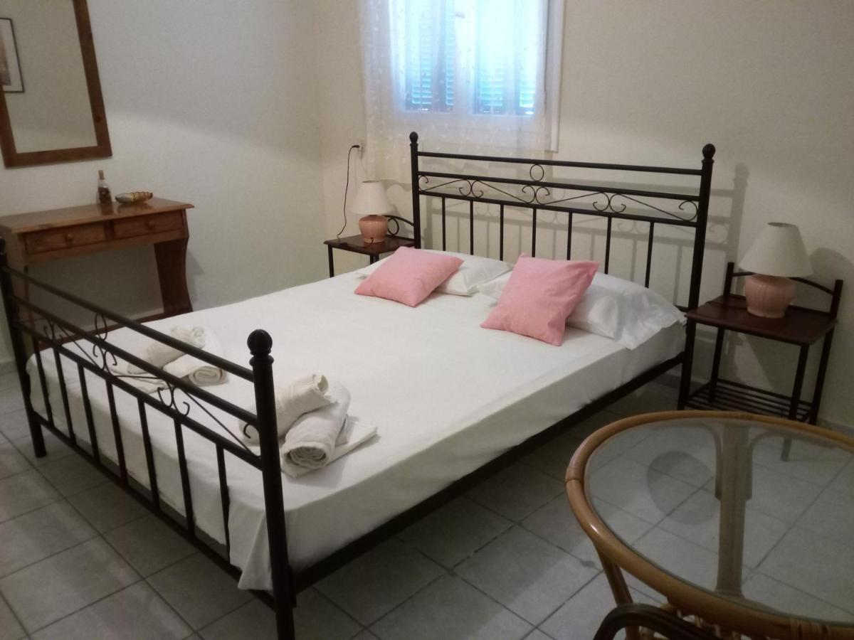 Agnes Rooms Kini Bagian luar foto
